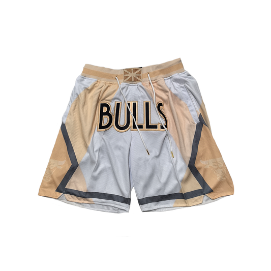 Bulls Vintage Shorts - White/Peach