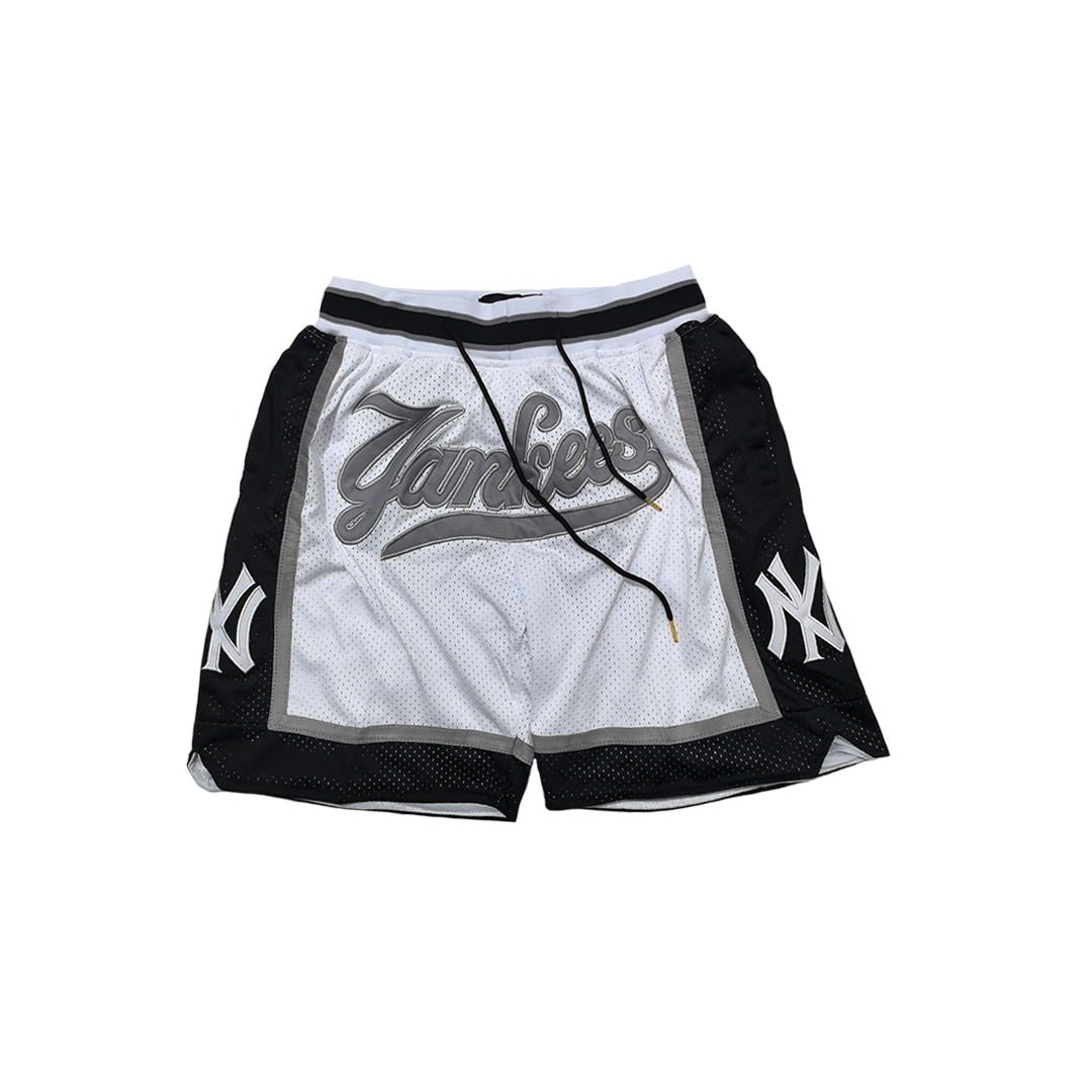Yankees Vintage Shorts - White